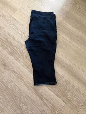 NYDJ size 28 Capri Dark Blue Jeans - Classic Slim Fit
